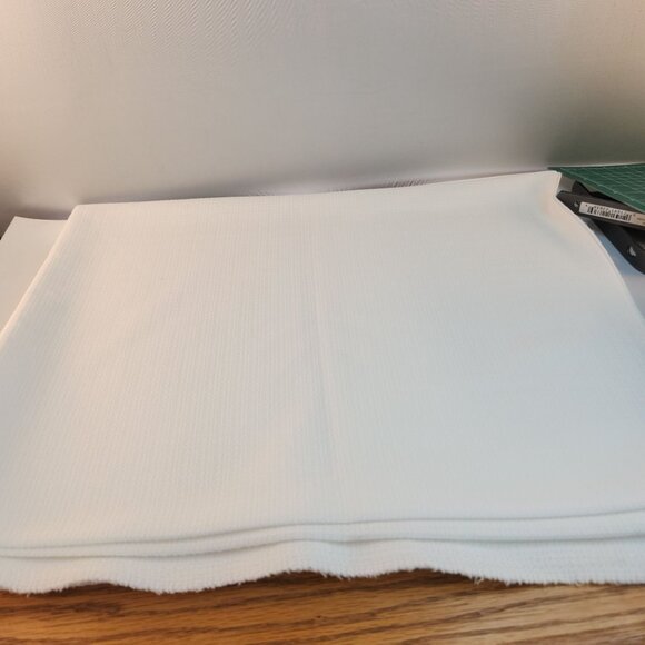 Waffle Weave White Polyester Vintage 80's Fabric 1 yard x 60 inch - Picture 8 of 9